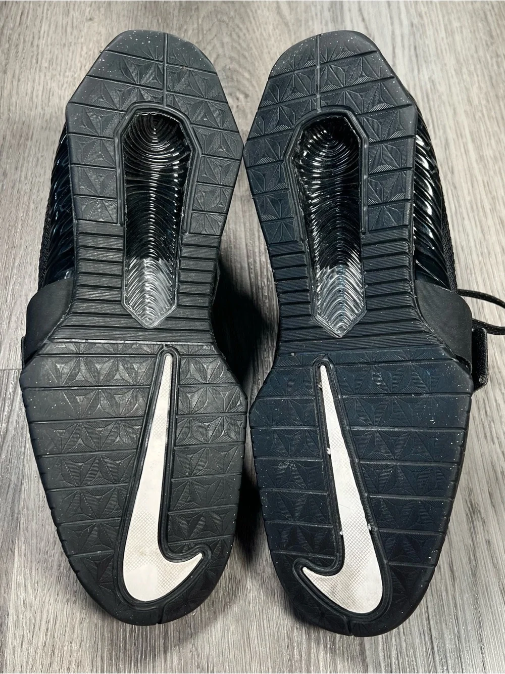 Nike Romaleos 4 Men's Weightlifting Gym Shoes Black White Size 9 CD3463-010